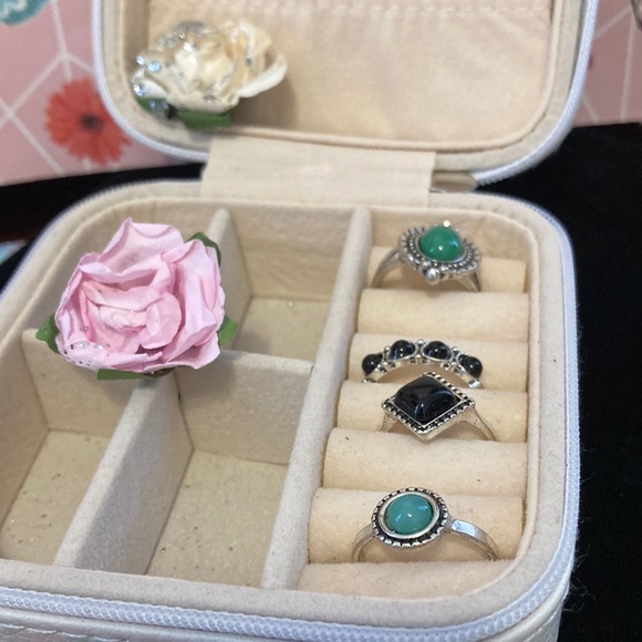 Ring Set - Picture 3 of 8